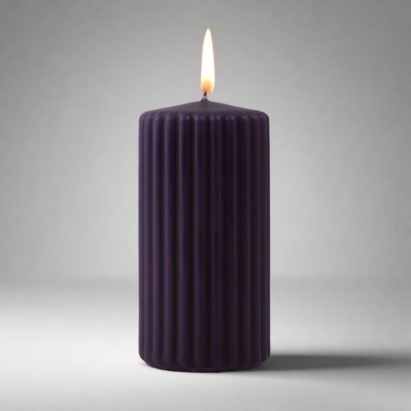 Grooved-pillar-candle-6x12-aubergine