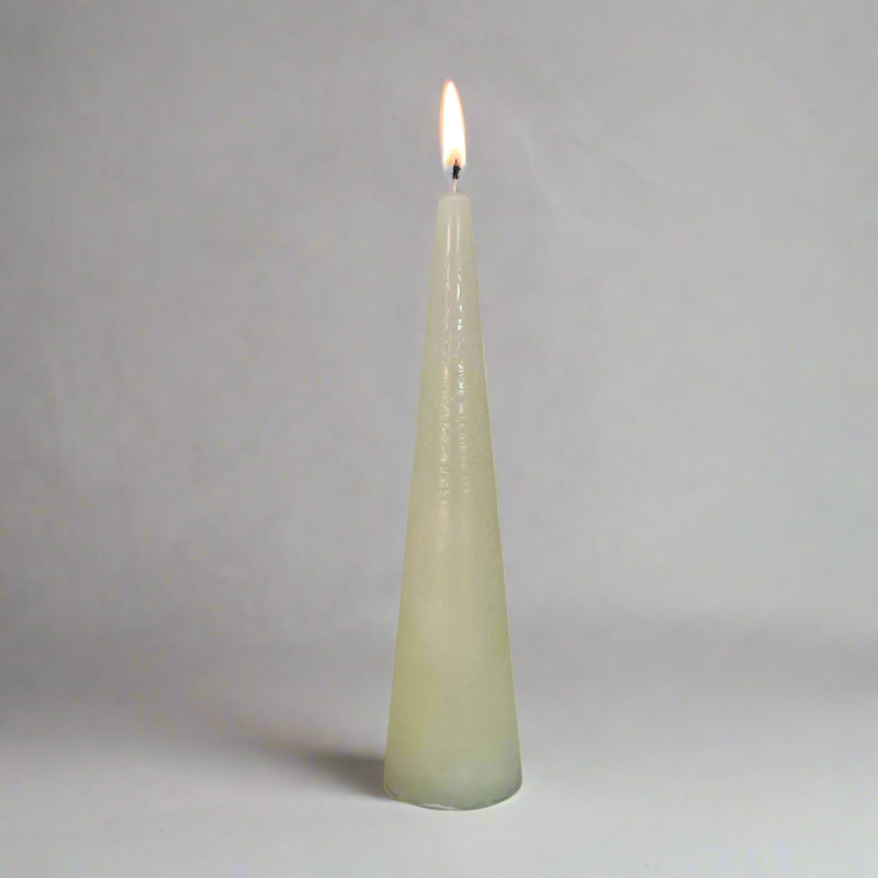 Rustic-Tiwa-candle-24cm-Ivory