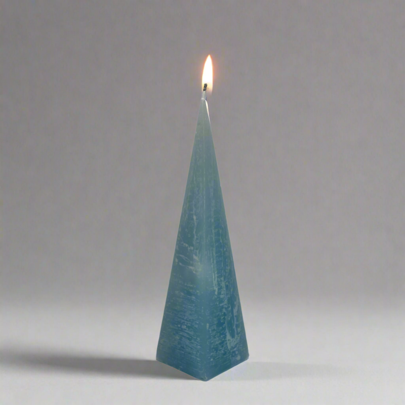 Rustic-pyramid-candle-Aqua-blue