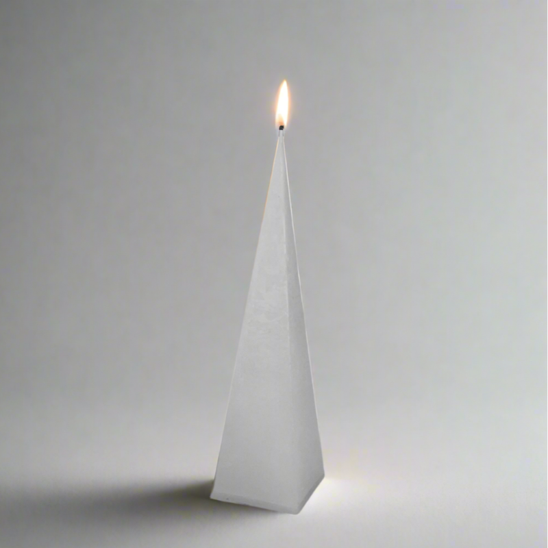 Rustic-pyramid-candle-White