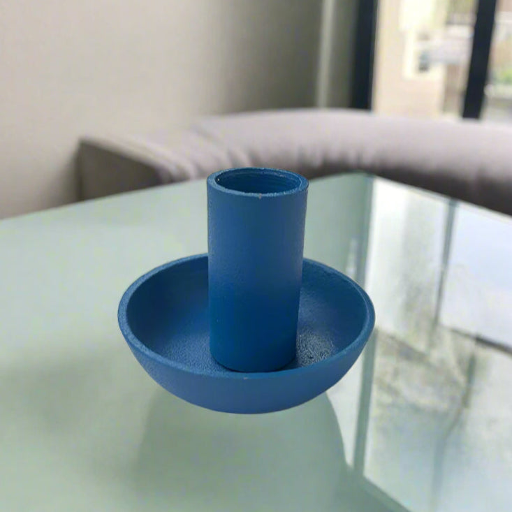 Design-candle-holder-blue