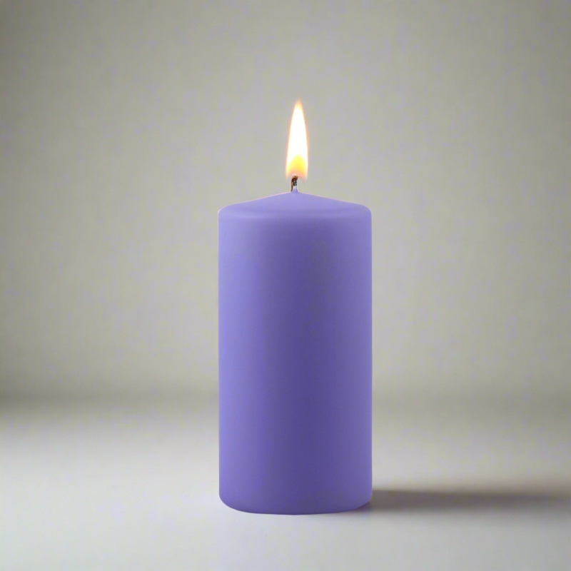 Dipped-pillar-candle-6x12cm-lilac