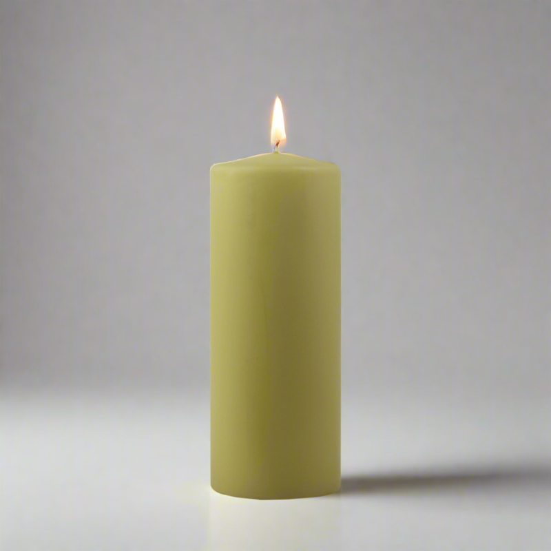 Dipped-pillar-candle-7x18cm-lime
