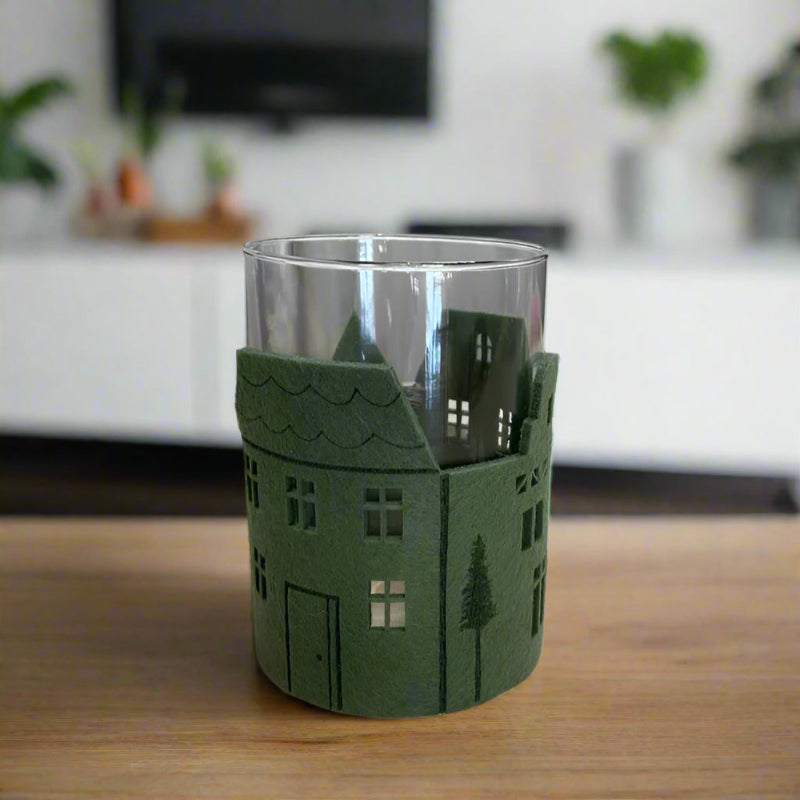 Glas-felt-house-big-darkgreen