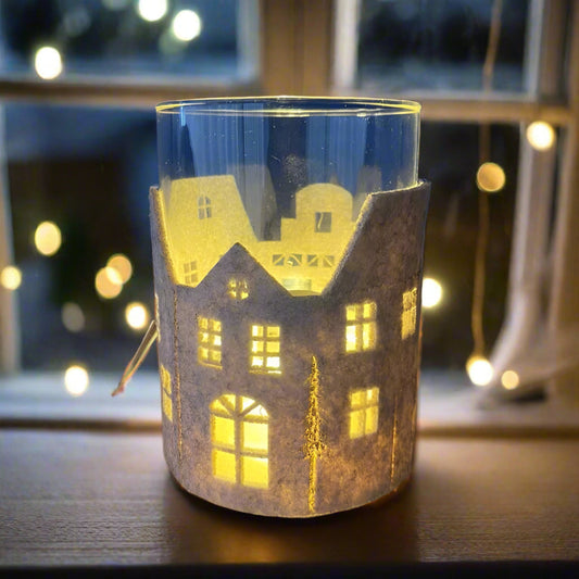 Glas-felt-house-big