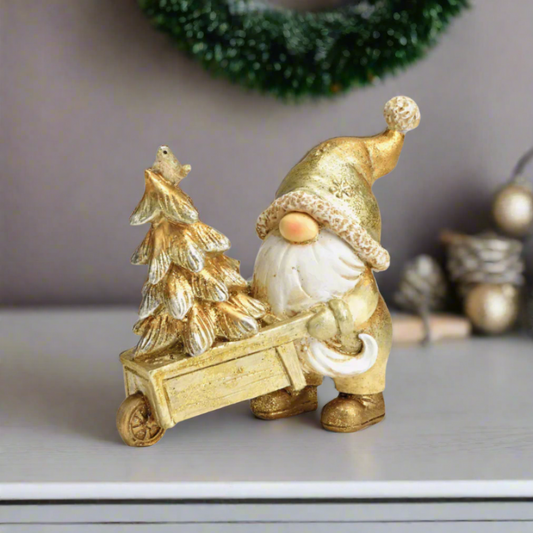 Gnome-with-tree