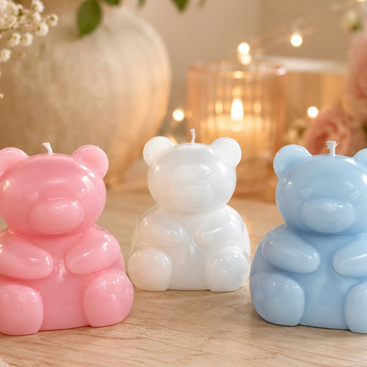3 cute bear candles in 3 colors