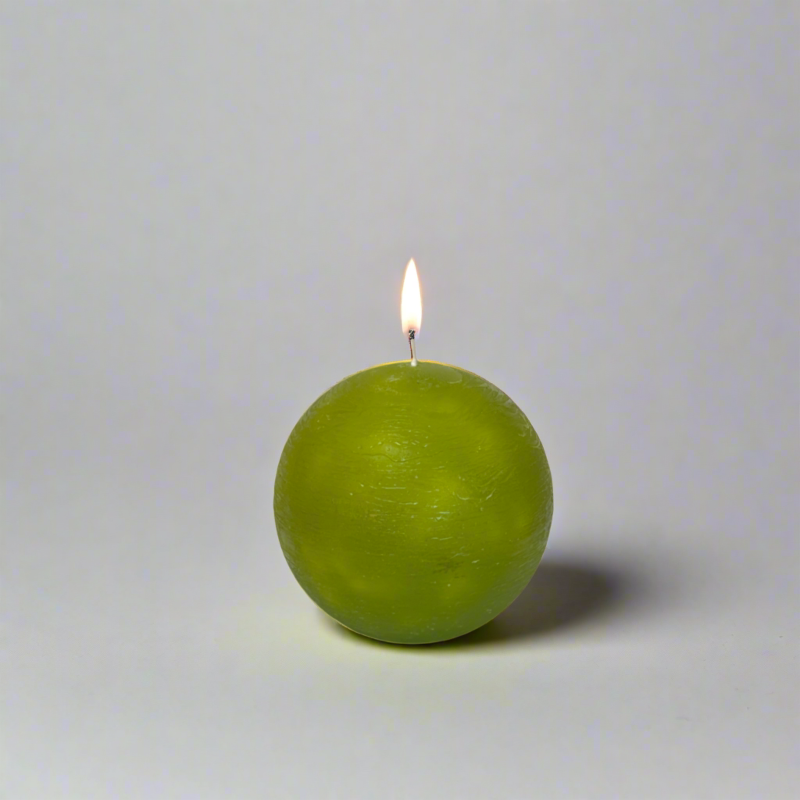 Rustic-ball-candle-olive-8cm