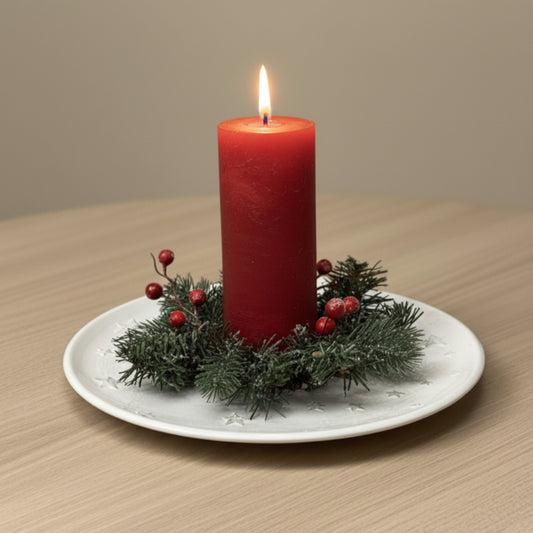 Wooden Plate with Stars - white washed